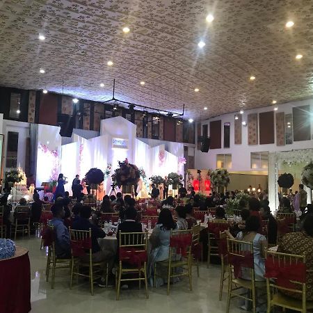 Sinar Sport Hotel Bengkulu Ngoại thất bức ảnh