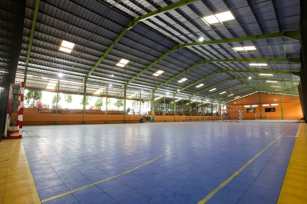 Sinar Sport Hotel Bengkulu Ngoại thất bức ảnh