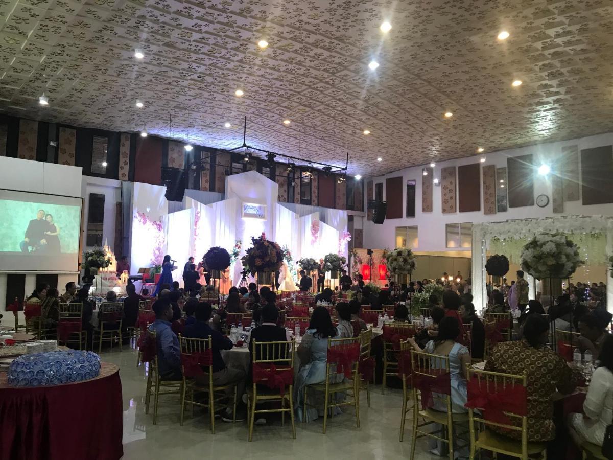 Sinar Sport Hotel Bengkulu Ngoại thất bức ảnh
