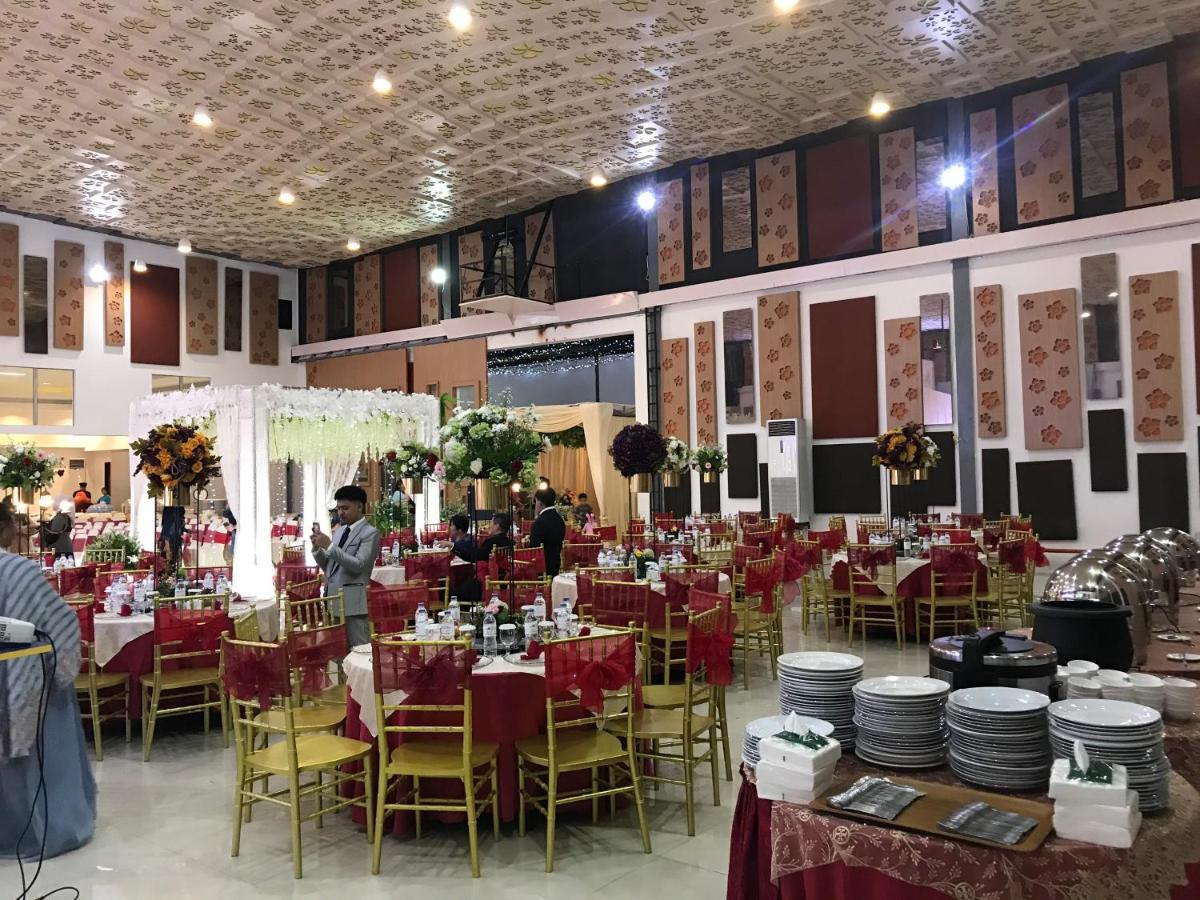 Sinar Sport Hotel Bengkulu Ngoại thất bức ảnh
