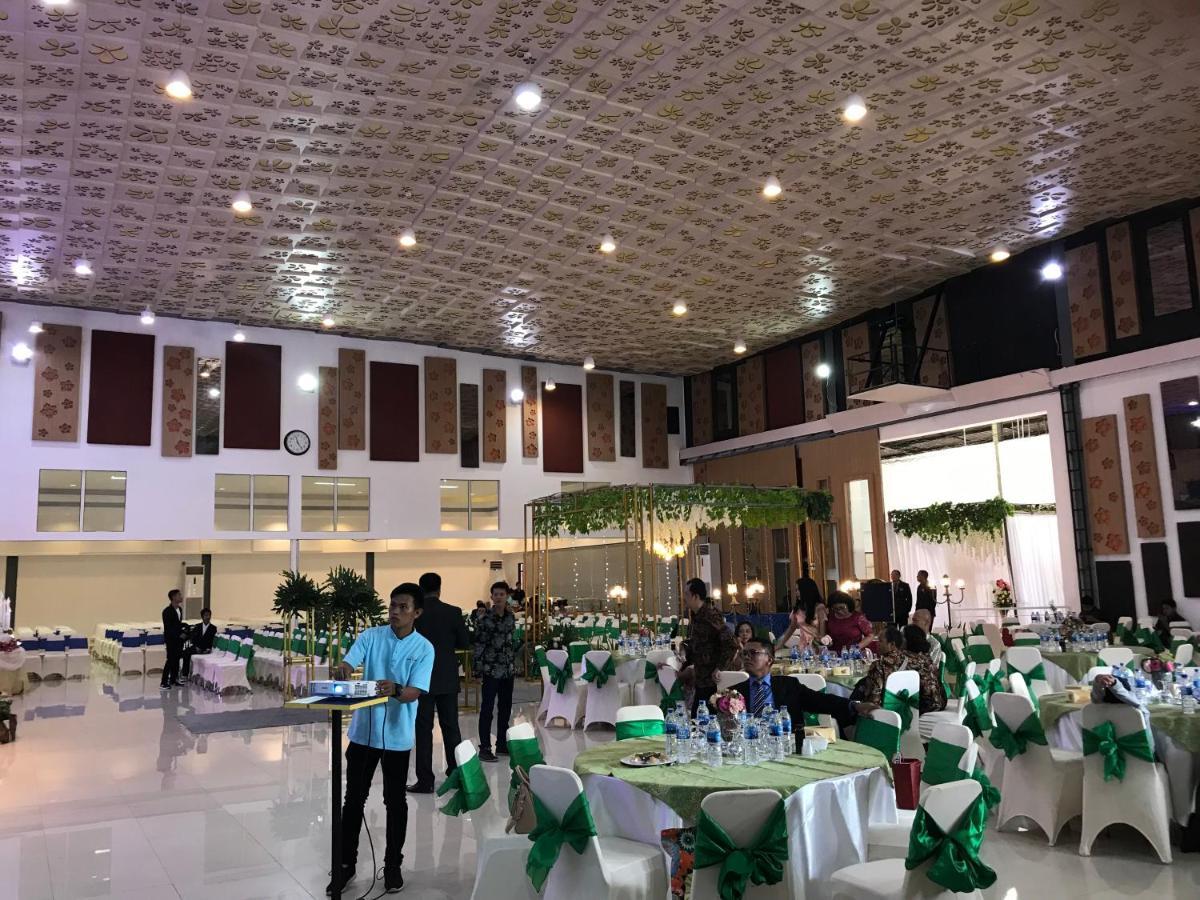 Sinar Sport Hotel Bengkulu Ngoại thất bức ảnh